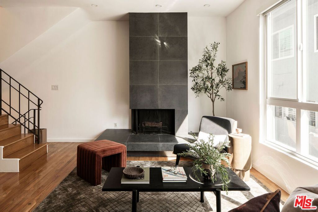 1260 N Kings Road 2, West Hollywood, CA 90069 — exterior