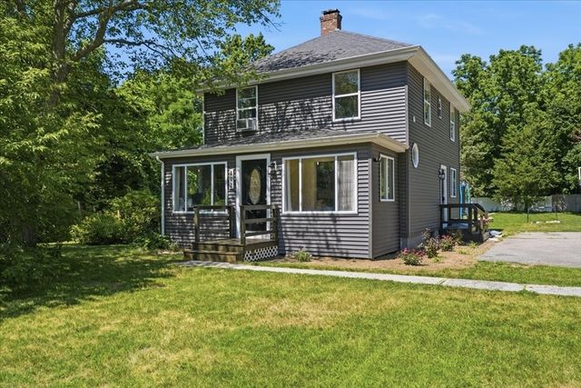 492 State Rd, Plymouth, MA 02360