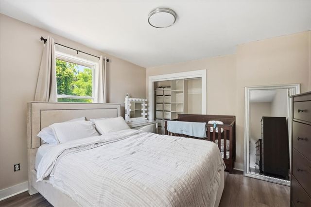 492 State Rd, Plymouth, MA 02360