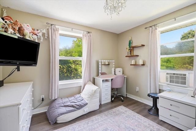 492 State Rd, Plymouth, MA 02360