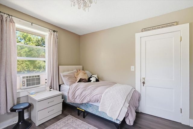 492 State Rd, Plymouth, MA 02360