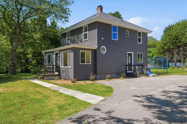 492 State Rd, Plymouth, MA 02360
