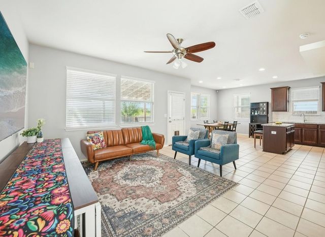 5303 Marsh LN, Buda, TX 78610