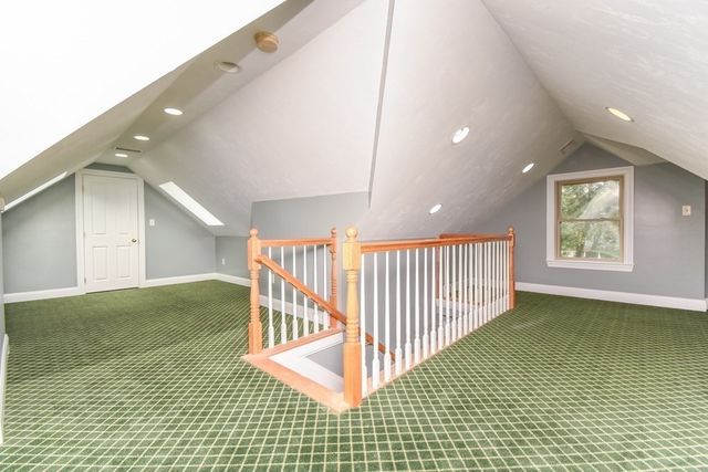 5 Lane Ave, Bedford, MA 01730