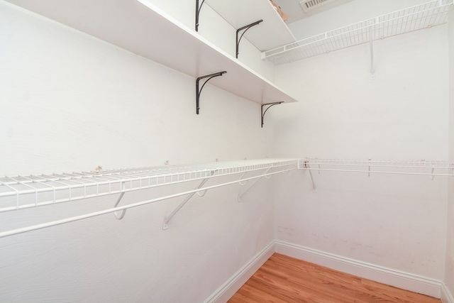 5 Lane Ave, Bedford, MA 01730