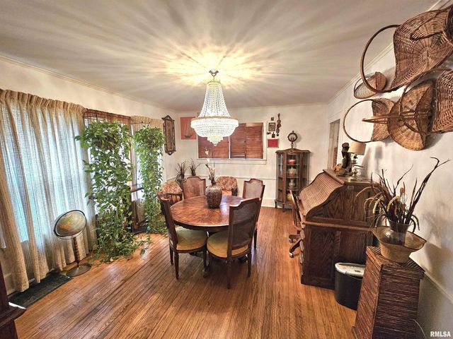 1800 FRANKLIN Avenue, Mt Vernon, IL 62864