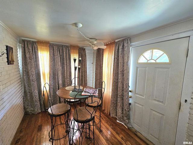 1800 FRANKLIN Avenue, Mt Vernon, IL 62864