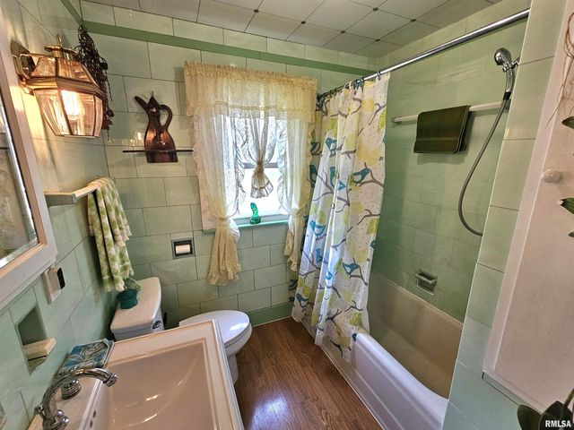 1800 FRANKLIN Avenue, Mt Vernon, IL 62864