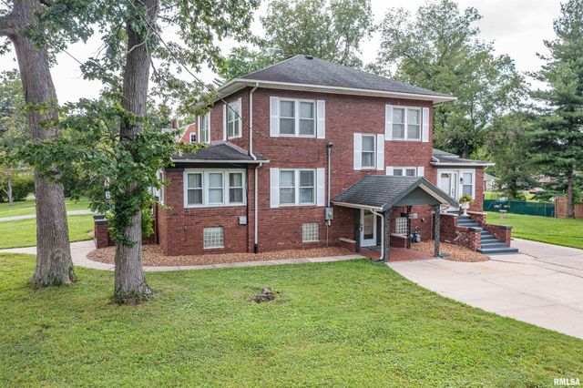 1800 FRANKLIN Avenue, Mt Vernon, IL 62864