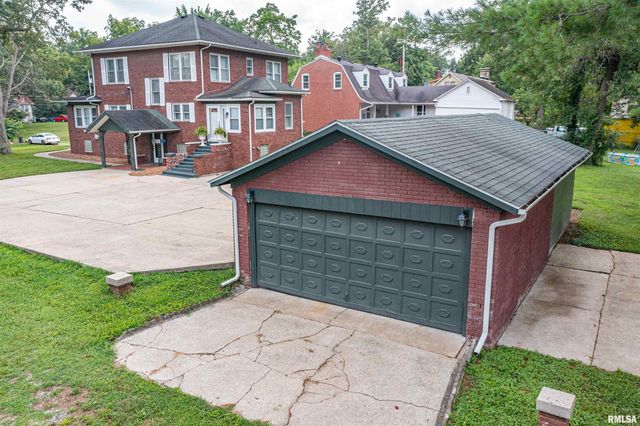 1800 FRANKLIN Avenue, Mt Vernon, IL 62864