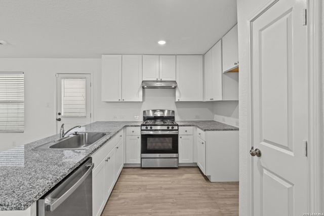 4128 waterfall cove, San Antonio, TX 78223