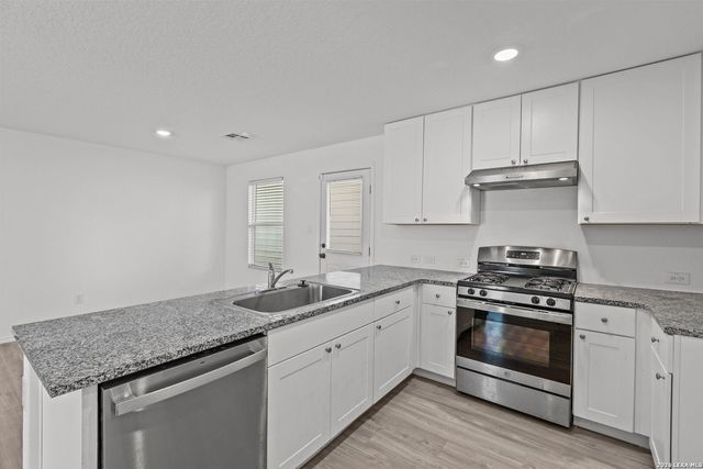 4128 waterfall cove, San Antonio, TX 78223