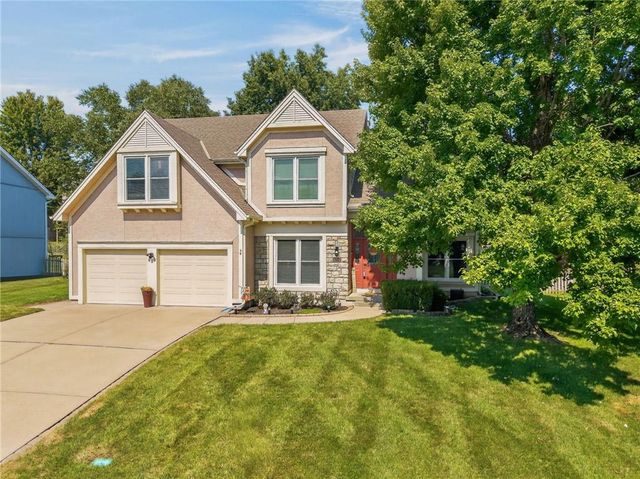 1312 Hillary Drive, Liberty, MO 64068