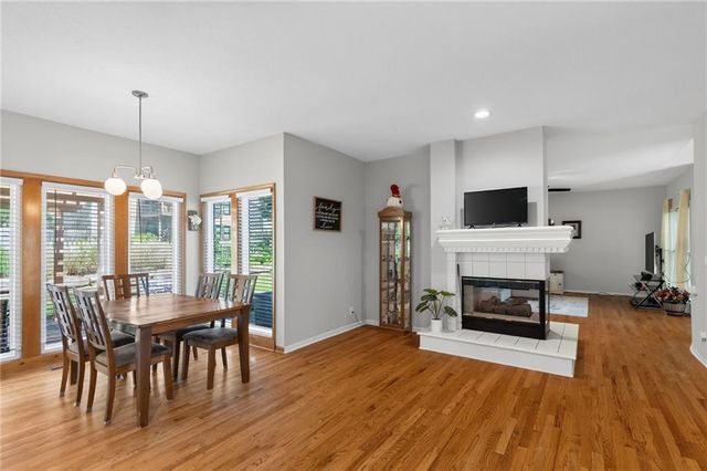 1312 Hillary Drive, Liberty, MO 64068