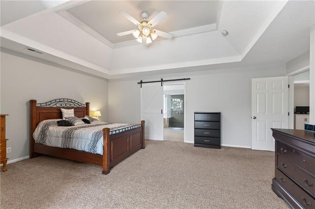 1312 Hillary Drive, Liberty, MO 64068