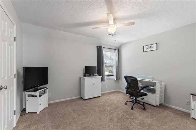 1312 Hillary Drive, Liberty, MO 64068