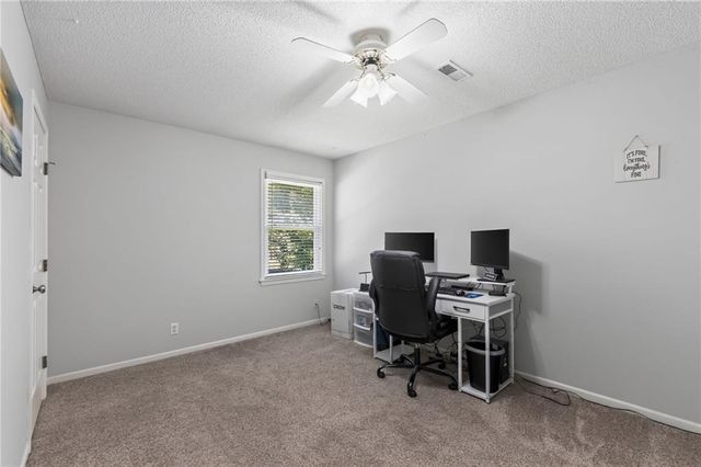 1312 Hillary Drive, Liberty, MO 64068
