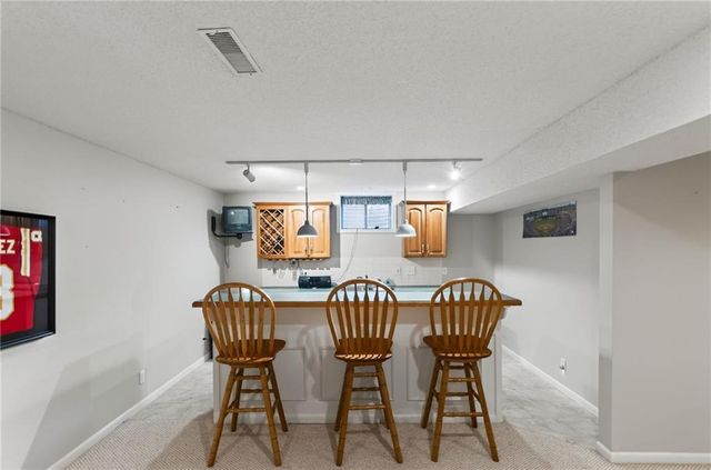 1312 Hillary Drive, Liberty, MO 64068