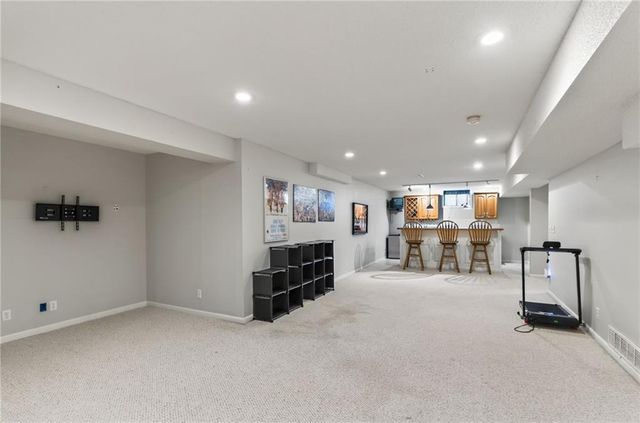 1312 Hillary Drive, Liberty, MO 64068