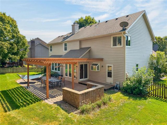 1312 Hillary Drive, Liberty, MO 64068
