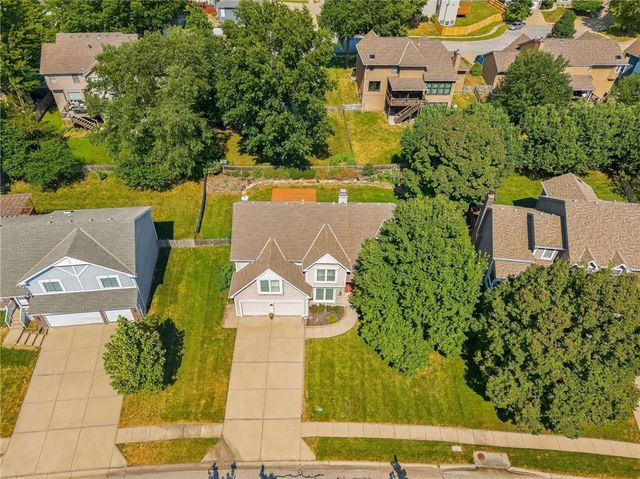 1312 Hillary Drive, Liberty, MO 64068