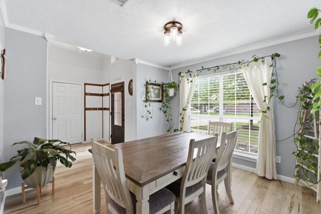 6621 Blue Hollow Lane, Dickinson, TX 77539