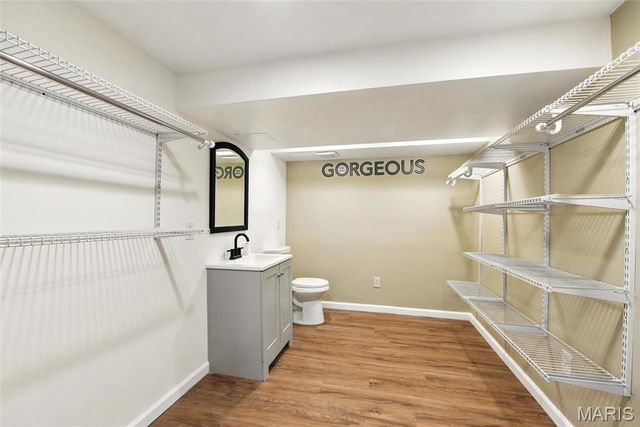 1113 Walker Avenue, St Louis, MO 63138