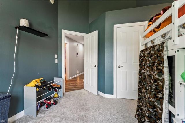 15 Pine Lake CT, Hampton, VA 23669