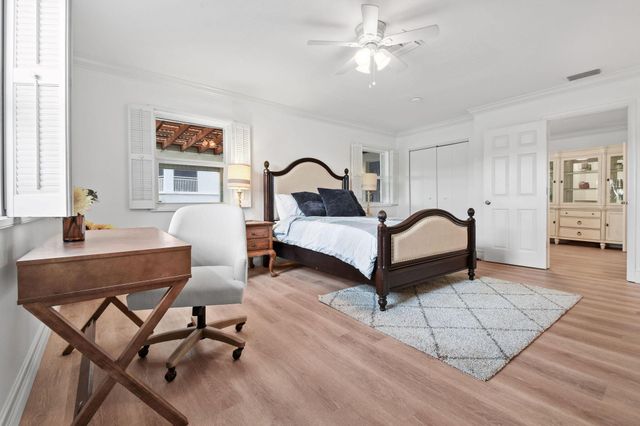 941 Ocean Drive, Juno Beach, FL 33408