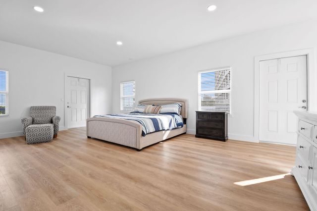 941 Ocean Drive, Juno Beach, FL 33408