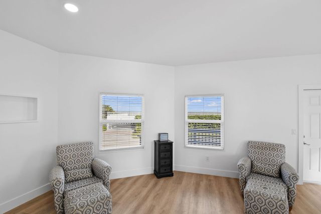 941 Ocean Drive, Juno Beach, FL 33408