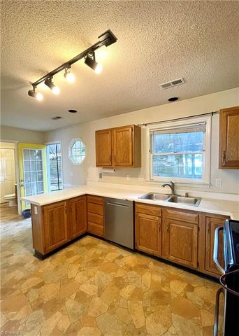 4907 Jessup Grove Road, Greensboro, NC 27410