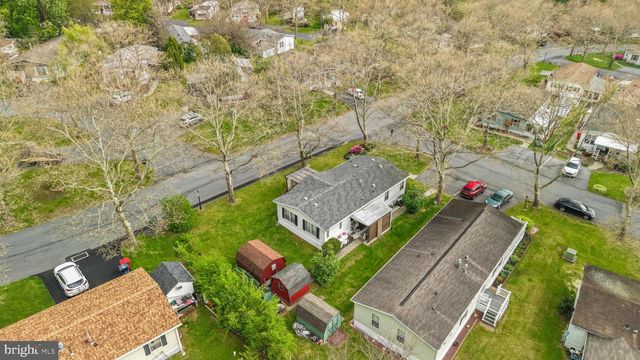 17 VALLEY VIEW DR, Bath, PA 18014