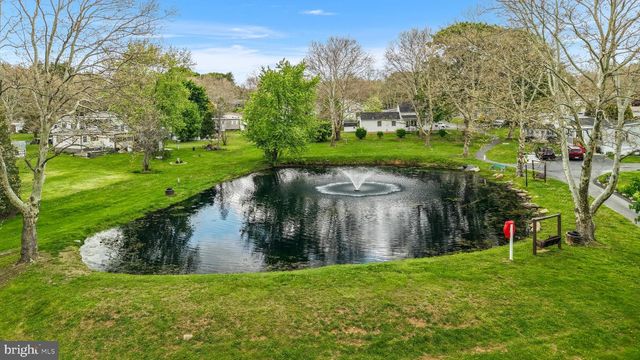 17 VALLEY VIEW DR, Bath, PA 18014