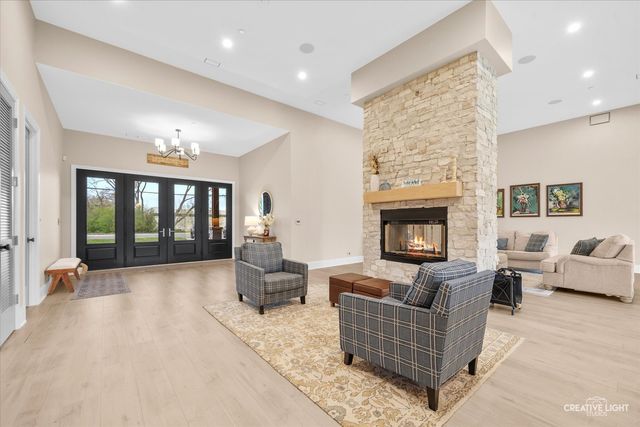 2104 Shermer Road, Northbrook, IL 60062