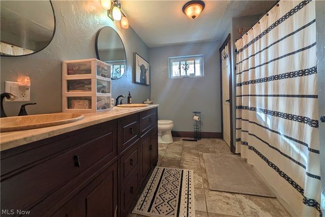 5171 Avon Road NE, Carrollton, OH 44615