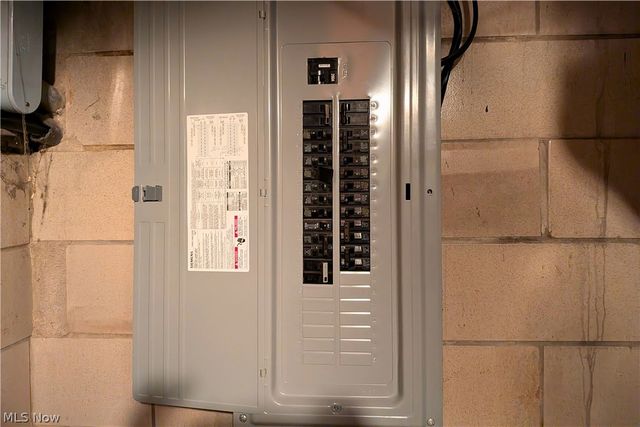 5171 Avon Road NE, Carrollton, OH 44615