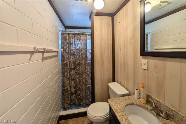 5171 Avon Road NE, Carrollton, OH 44615