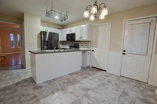 1396 Shady Hill Court, Clarksville, TN 37042