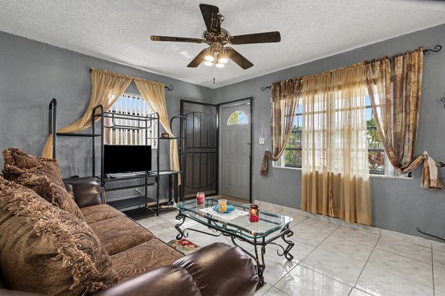 6417 SW 23rd Street, Miramar, FL 33023