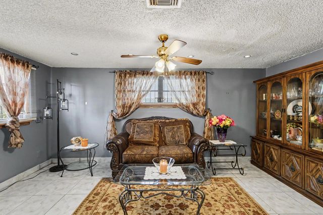 6417 SW 23rd Street, Miramar, FL 33023