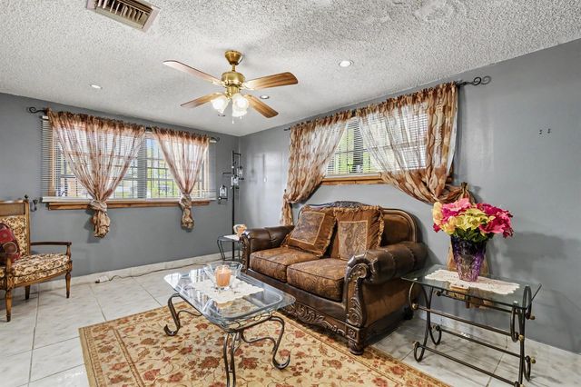 6417 SW 23rd Street, Miramar, FL 33023