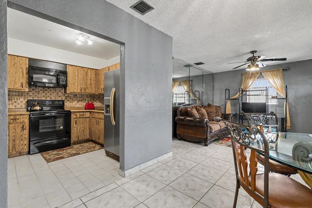 6417 SW 23rd Street, Miramar, FL 33023