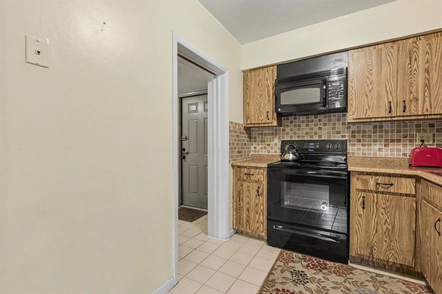 6417 SW 23rd Street, Miramar, FL 33023