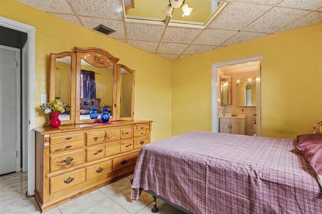 6417 SW 23rd Street, Miramar, FL 33023