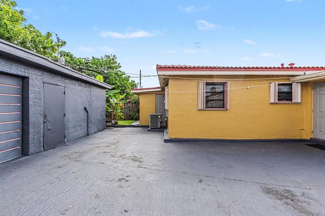 6417 SW 23rd Street, Miramar, FL 33023