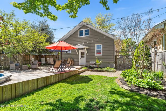 15 Kiawah Avenue, Freehold, NJ 07728