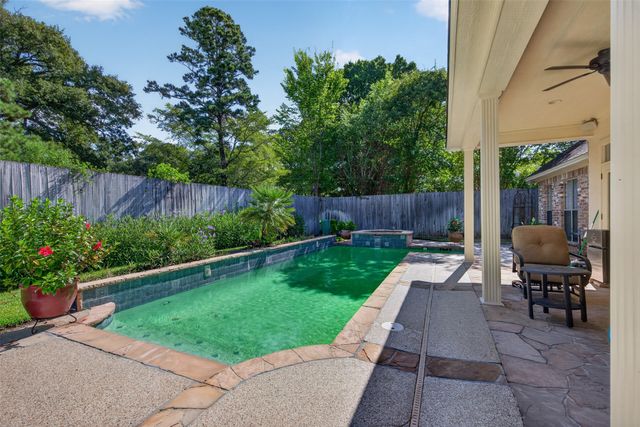 440 Grand Oaks Drive, Shreveport, LA 71106