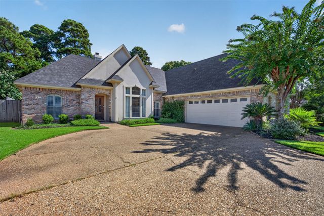 440 Grand Oaks Drive, Shreveport, LA 71106