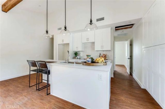 117 N Vista Bonita Avenue C, Glendora, CA 91741